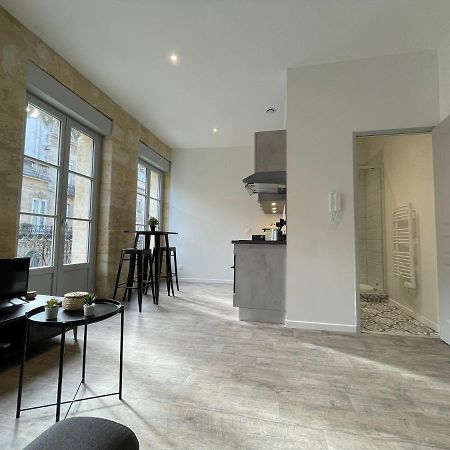 Superbes Studios De Charme, Lumineux Et Climatises En Plein Centre Бордо Екстериор снимка